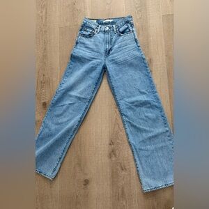 Classic Levi’s Light Blue Straight-Leg Jeans